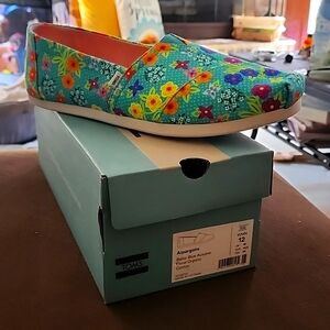 Tom's Alpargata Size 12